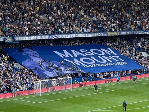 Didier Drogba gửi thông điệp 4 từ đến Mason Mount