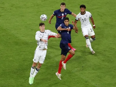 Sau 90 phút của tuyển Pháp, M.U đã bị Varane "khuất phục"