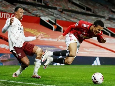 Ed Woodward bất thành, 'quái vật' gia nhập Arsenal kéo sập Old Trafford
