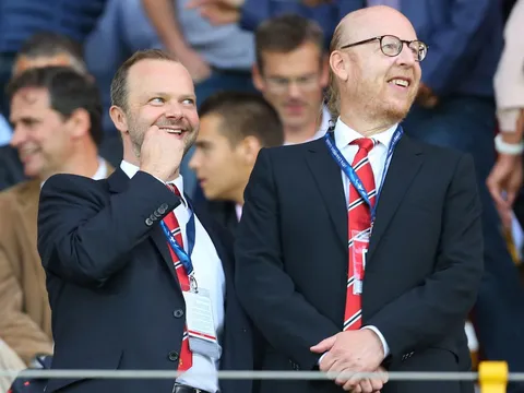 Không lãng phí thời gian, Ed Woodward lập tức tận hưởng cuộc sống sau khi rời M.U