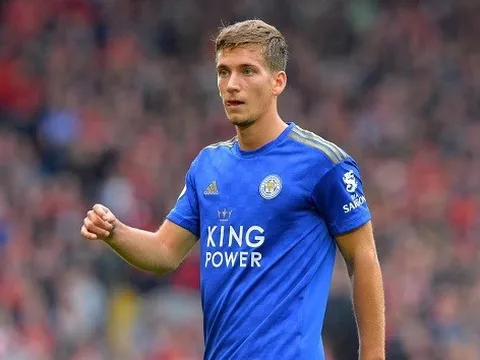 Tới Anh chưa đầy 4 tháng, mục tiêu cũ của Arsenal đã xem xét ra đi