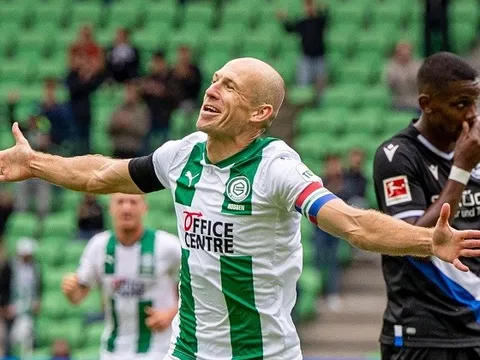 Tỏa sáng rực rỡ ở tuổi 37, Robben mong được đá EURO