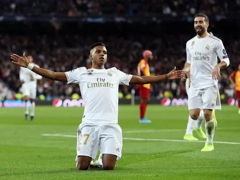 Đá như lên đồng, "cơn gió lạ Real" lập kỷ lục khó tin tại UCL