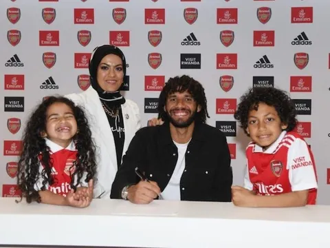 "Tôi nghĩ cậu ấy sẽ dẫn dắt Arsenal trong tương lai"