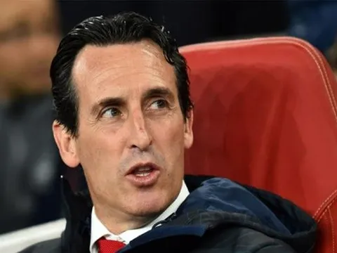 Emery chiến Arsenal trên TTCN, Barca đã chia chác xong xuôi