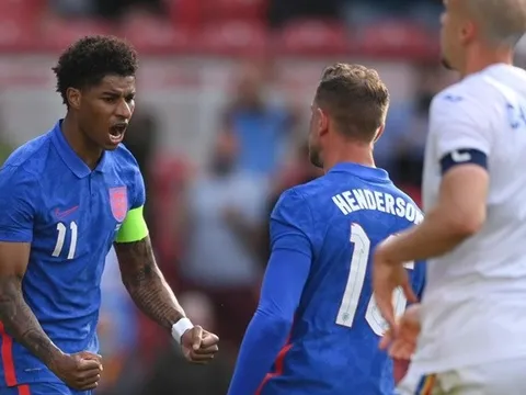 Cầu thủ thành Manchester gạt thù địch ở đội tuyển quốc gia