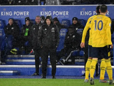 Sở hữu thành tích tệ chưa từng thấy, thời gian cho Unai Emery bắt đầu đếm ngược