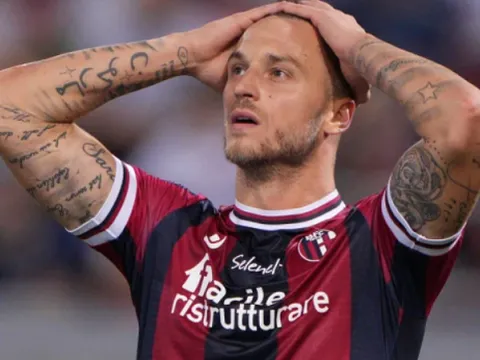 Erik ten Hag lên tiếng về thương vụ Marko Arnautovic