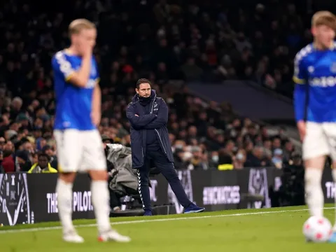 Lampard lâm nguy cùng Everton