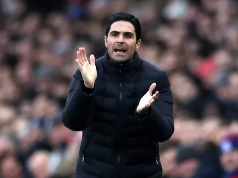 Gia cố hàng công, Arsenal gây sốc với 'nhạc trưởng' của West Ham