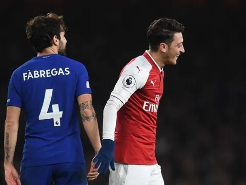 Fabregas đánh giá 5 cái tên xuất sắc nhất Arsenal kỷ nguyên Emirates
