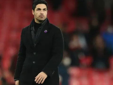 Fabrizio Romano hé lộ 2 mục tiêu ưu tiên của Arsenal