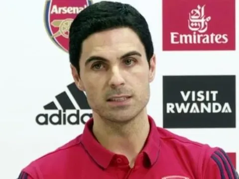 Fabrizio Romano hé lộ kế hoạch chiêu mộ nhạc trưởng của Arsenal