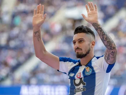 Fabrizio Romano: "Nếu lỡ Telles, Man Utd đã mua cầu thủ Chelsea đó"