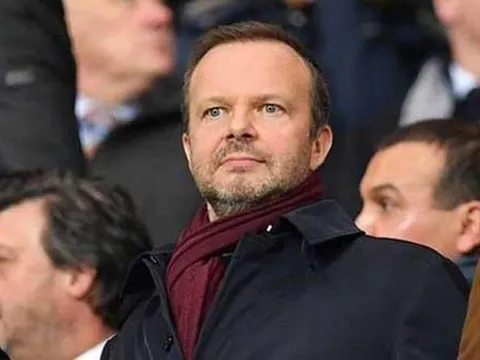 Fabrizio Romano tiết lộ "giọt nước tràn ly" khiến Ed Woodward rời Man Utd