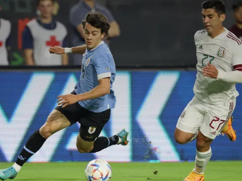 Ngôi sao chạy cánh của Man Utd cứ lên tuyển là tỏa sáng