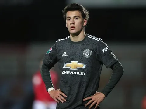 "Viên ngọc quý" Man Utd chưa thể tỏa sáng, "thống soái" lý giải nguyên nhân