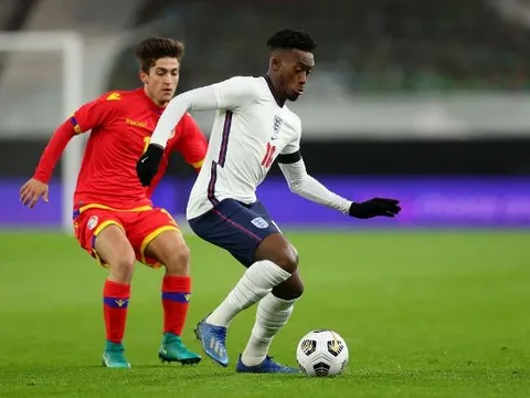 Fan Chelsea: "Quá đẹp, cậu ấy chuyền bóng như Ziyech vậy"