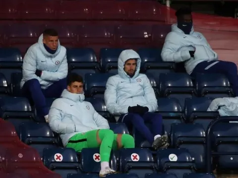 Fan Pháo thủ: "Lampard xác nhận Jorginho đến Arsenal rồi"