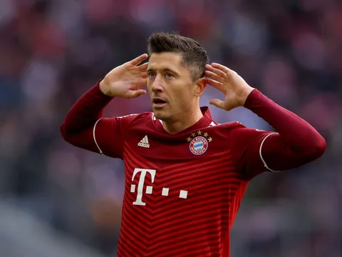 "Thật tuyệt vời nếu cậu ấy có thể đến Man Utd và liên kết với Ronaldo"