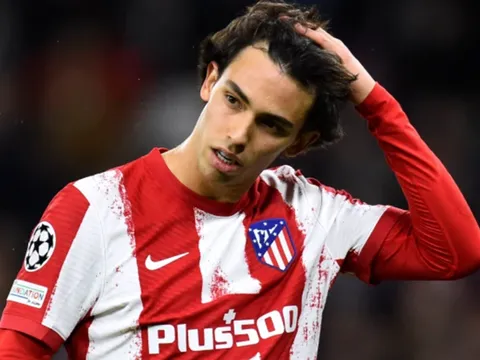 Rio Ferdinand chỉ ra ngôi sao đang bị lãng phí ở Atletico