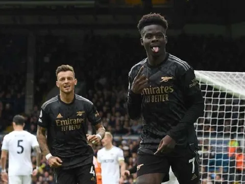 Ferdinand hỏi Nani về sự khác biệt của Bukayo Saka