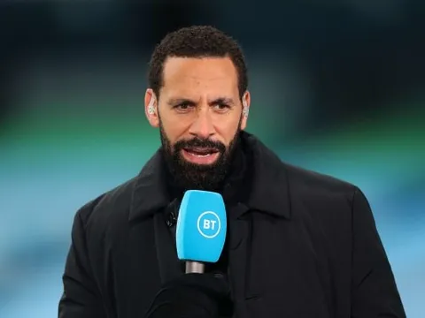 Ferdinand phản pháo nhận định của Southgate về Sancho