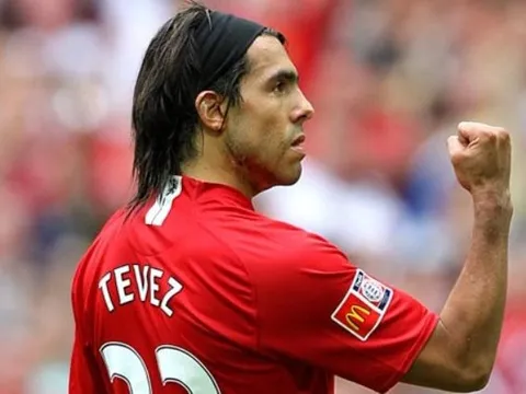 Ferdinand so sánh ngôi sao Quỷ đỏ với Carlos Tevez