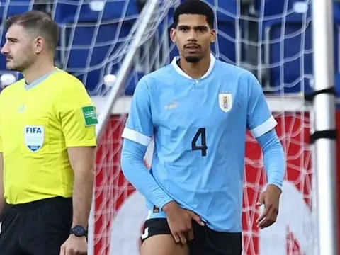 FIFA bồi thường cho Barca
