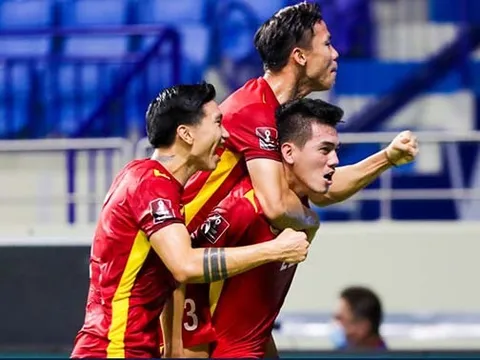 FIFA ca ngợi ĐT Việt Nam, dành lời khen đến 1 cái tên