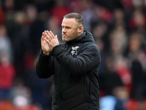 Wayne Rooney chỉ ra 2 thương vụ khiến Man Utd suy yếu