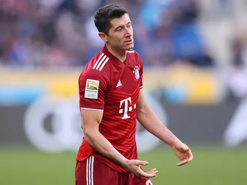 Cú hích xuất hiện, Man Utd rộng cửa ký HĐ với Lewandowski
