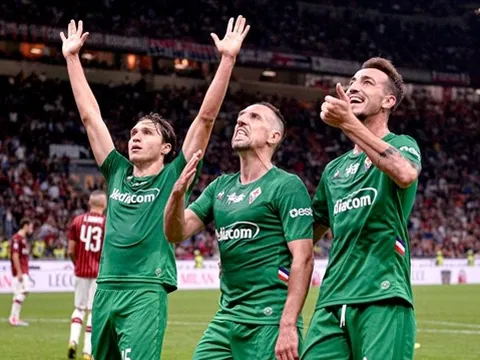 Franck Ribery: Sau 20 năm, "vua sư tử" lại cất tiếng gầm ở Fiorentina
