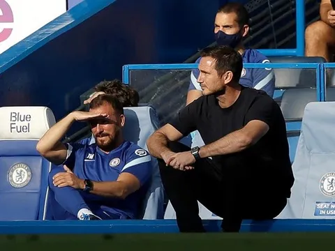 'Xử đẹp' PSG, Man Utd khiến Lampard và Chelsea phải e ngại