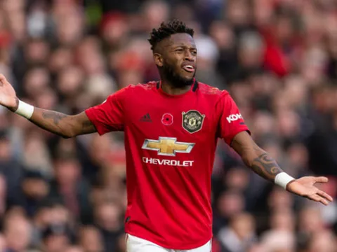 "Lột xác", Fred có hình ảnh chưa từng thấy trước Brighton