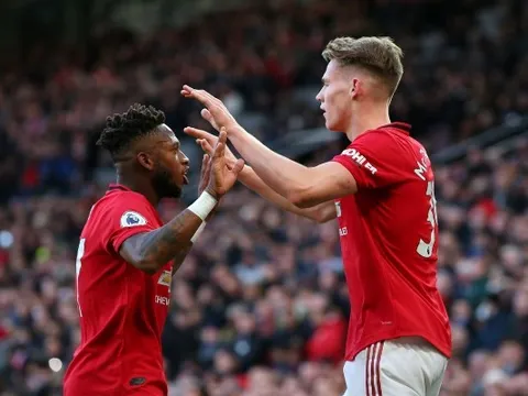 Scott McTominay phản pháo chỉ trích của Roy Keane