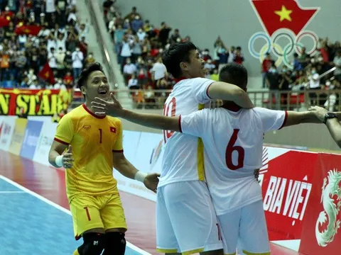 Tuyển Futsal Việt Nam tiếp tục vượt qua Thái Lan