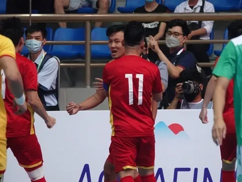 Tuyển Việt Nam bị cầm hòa, Thái Lan thắng đậm ngày ra quân môn Futsal SEA Games 31