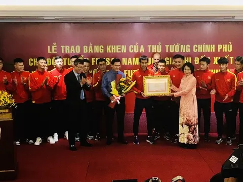 Đội tuyển futsal Việt Nam nhận bằng khen của Thủ tướng Chính phủ