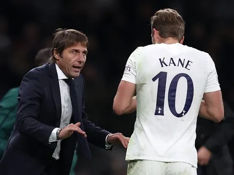 Conte nổi giận với Nagelsmann