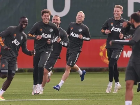 Gạch tên Bruno, Eric Bailly chỉ ra 2 cầu thủ xuất sắc nhất Man Utd