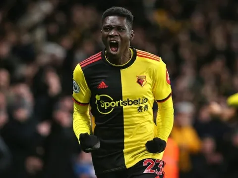 Gạch tên "quái thú Premier League", Liverpool chiêu mộ đồng đội của Mane với giá 40 triệu bảng