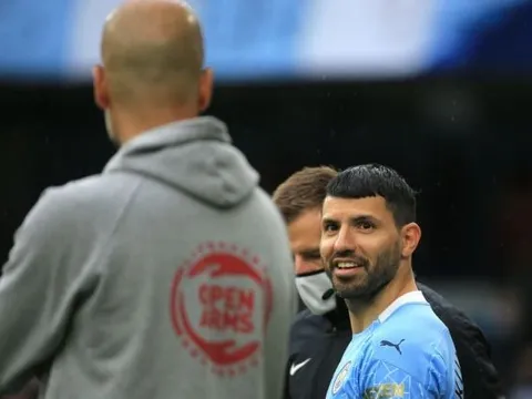 Gặp Chelsea, Pep Guardiola hé lộ khả năng ra sân của Sergio Aguero