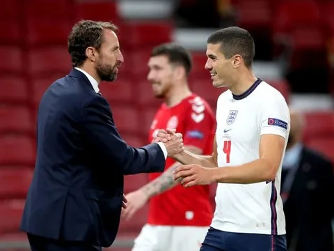 Gareth Southgate đã gợi ý cho M.U về đối tác hoàn hảo cho Harry Maguire