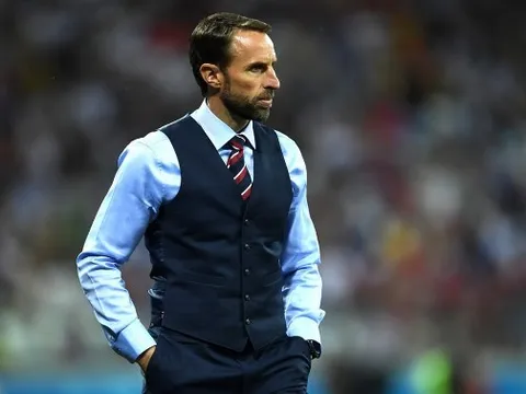 Solskjaer nên mượn cách Southgate sử dụng Maguire và Shaw