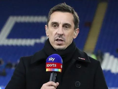 Gary Neville cảnh báo Chelsea trước trận gặp Man Utd