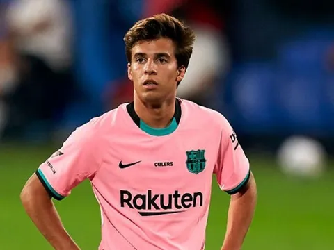 Gạt bỏ “viên ngọc La Masia”, HLV Koeman nói gì?