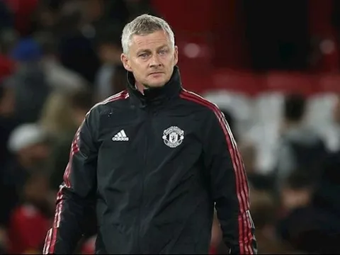 Gây hấn với Jurgen Klopp, Solskjaer đối mặt án phạt của FA?
