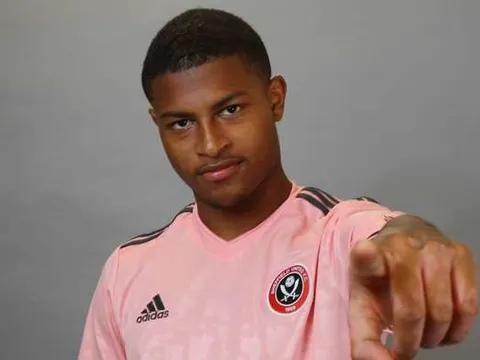 "Cú lừa" 26 triệu từ Liverpool khiến Sheffield ôm hận