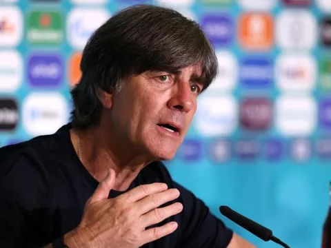 Joachim Low lên tiếng trước tin đồn dẫn dắt Hà Lan